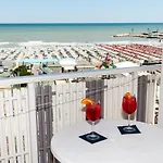 Viamare ホテル 3*