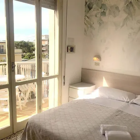 Viamare 3*