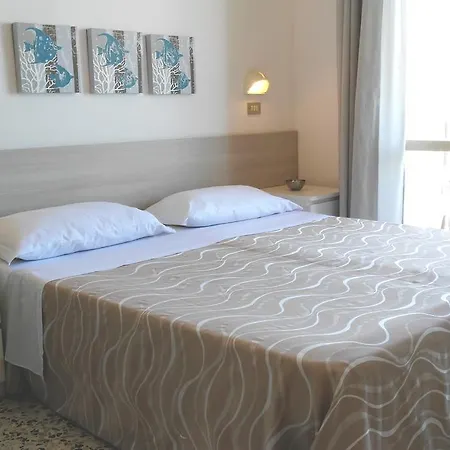 Viamare 3*