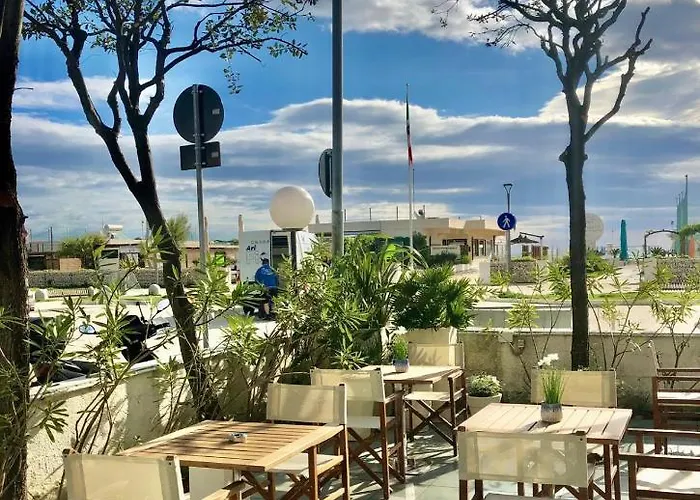 Viamare Szálloda Milano Marittima