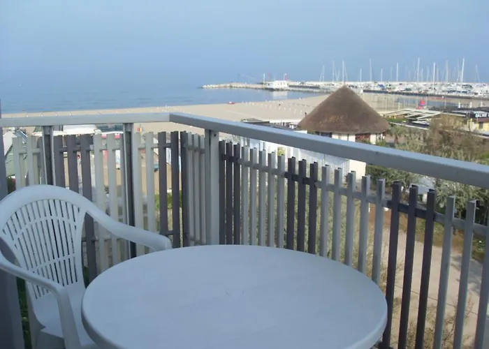 Viamare Szálloda Milano Marittima